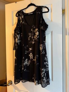 Dex Black Floral Cold-Shoulder Mini Dress